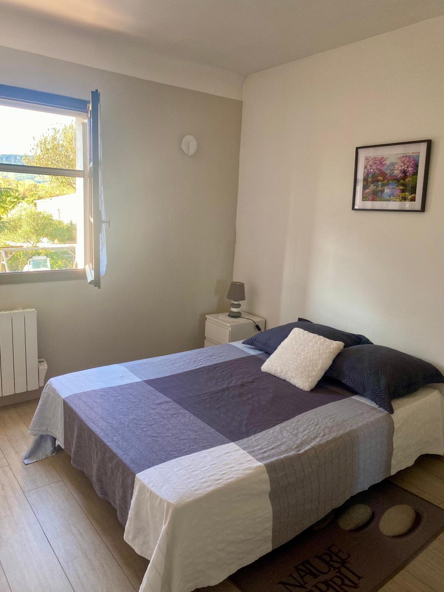 Le Micocoulier Apartment La Crau Bagian luar foto
