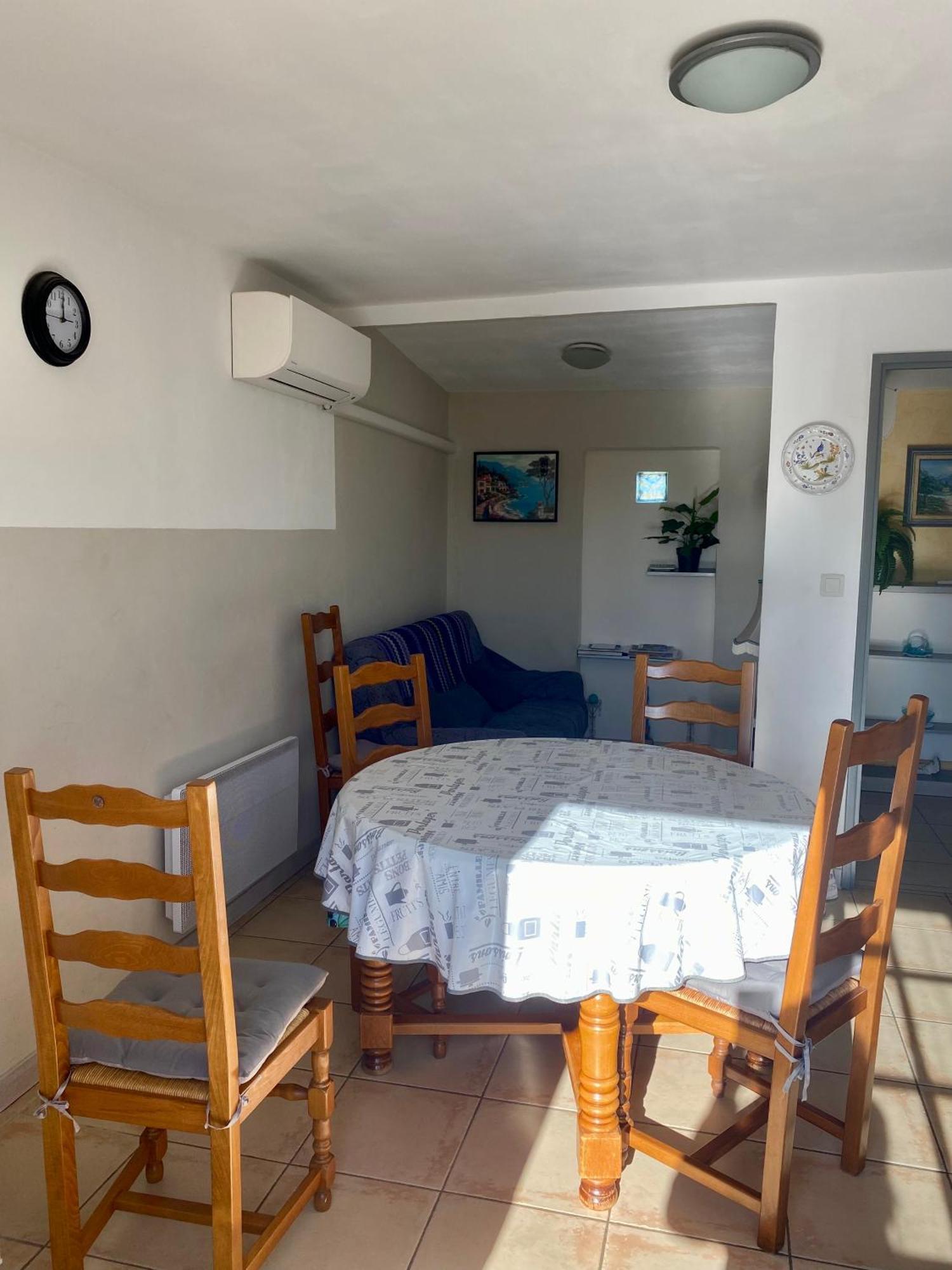 Le Micocoulier Apartment La Crau Bagian luar foto