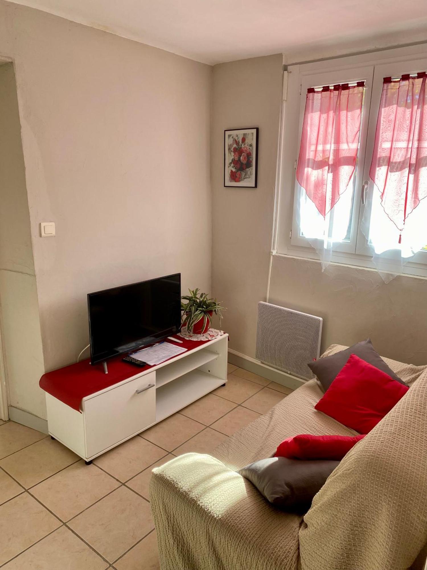 Le Micocoulier Apartment La Crau Bagian luar foto